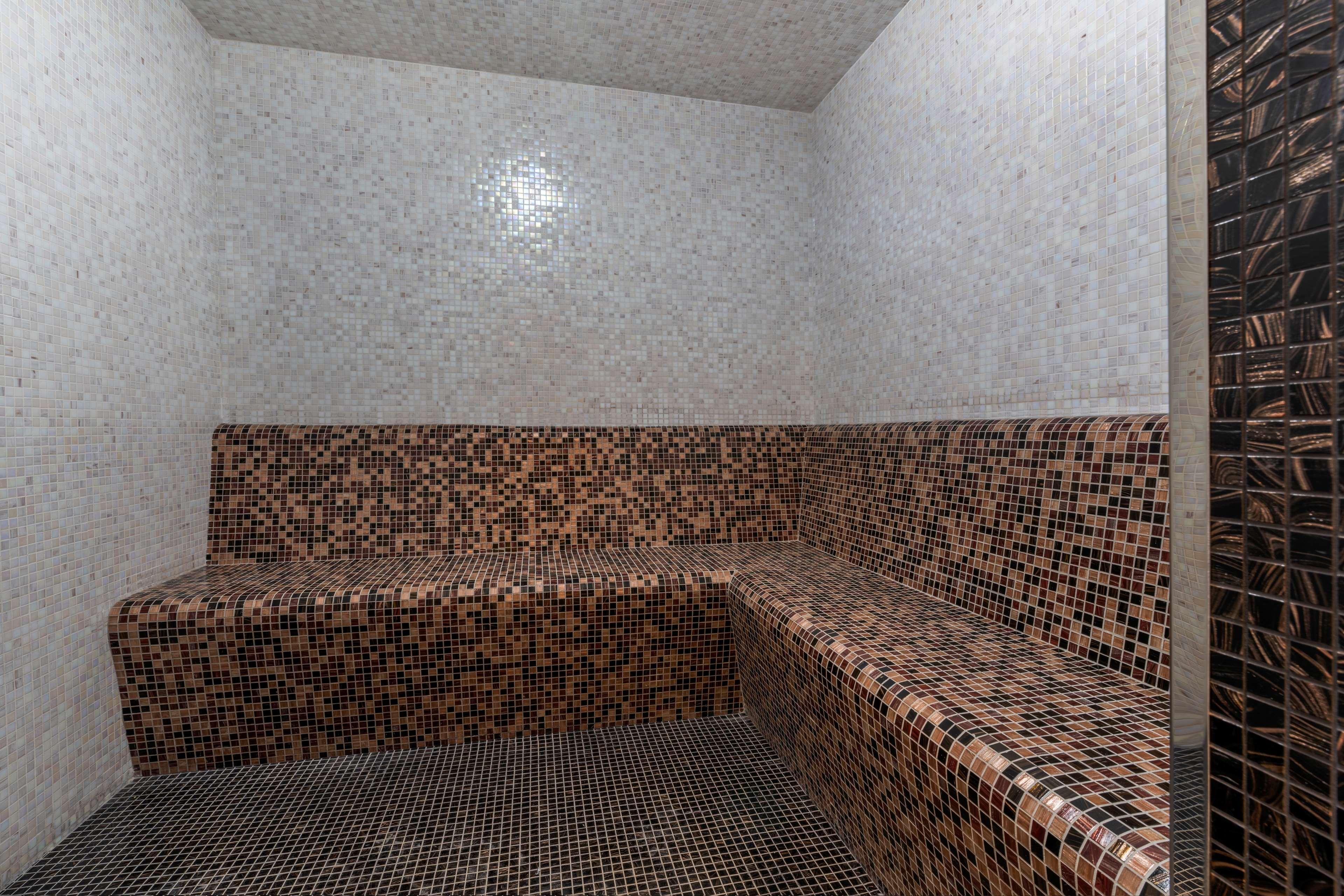 Aleph Doha Residences, Curio Collection By Hilton Экстерьер фото Hamam in a Turkish bath